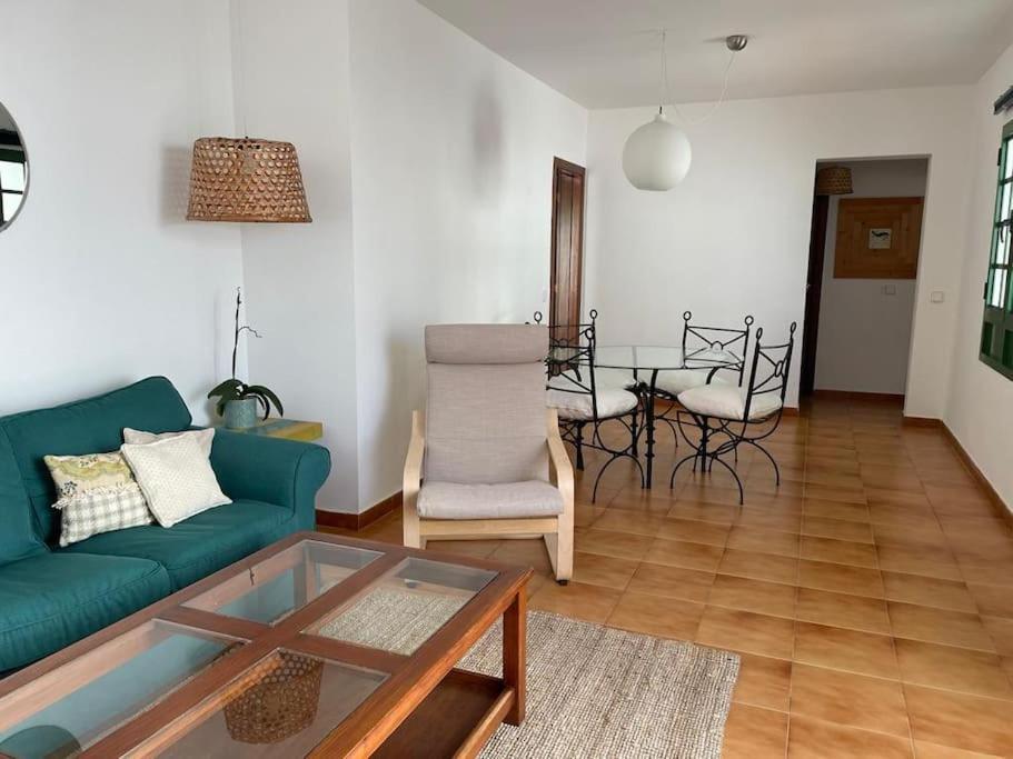 Apartamento Amura En Playa De Las Cucharas 코스타 테기세 외부 사진